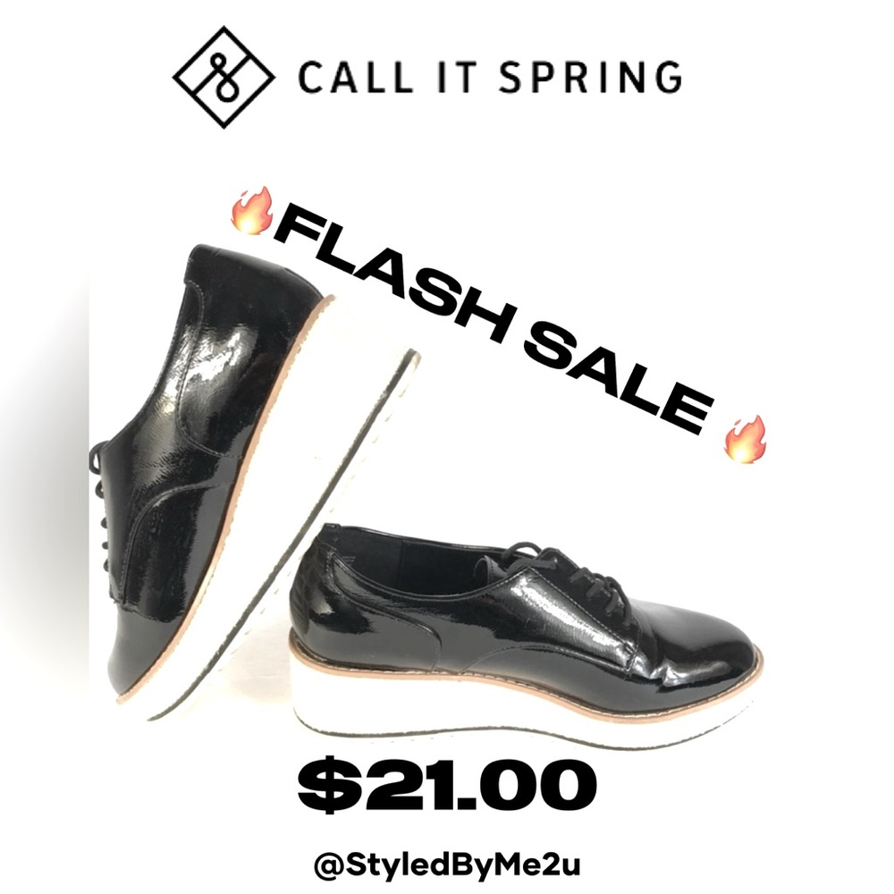 🌸3 for $30 Oxford Derby Lace Black Pattern leather off-white platform size 9